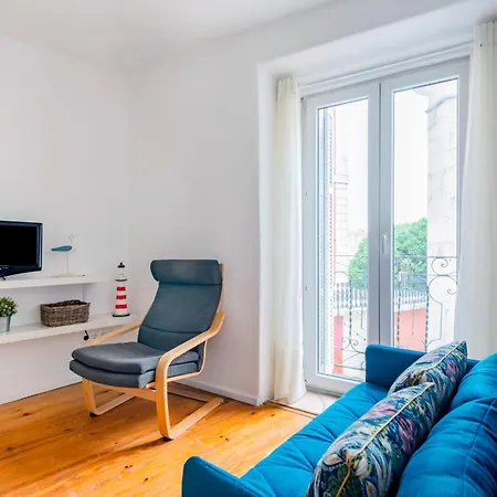2br At Chiado Historical Heart *