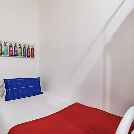 2br At Chiado Historical Heart Apartment Lissabon