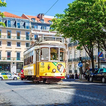 2br At Chiado Historical Heart