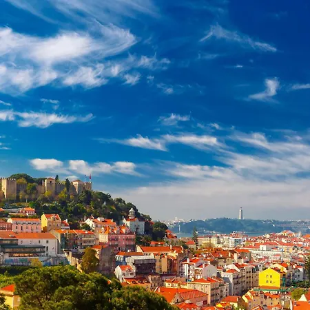2br At Chiado Historical Heart